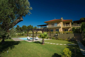 Stilianna Luxury Village